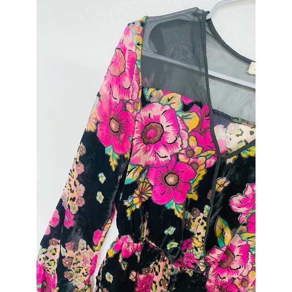 Band of Gypsies Floral Romper - Picture 3 of 7